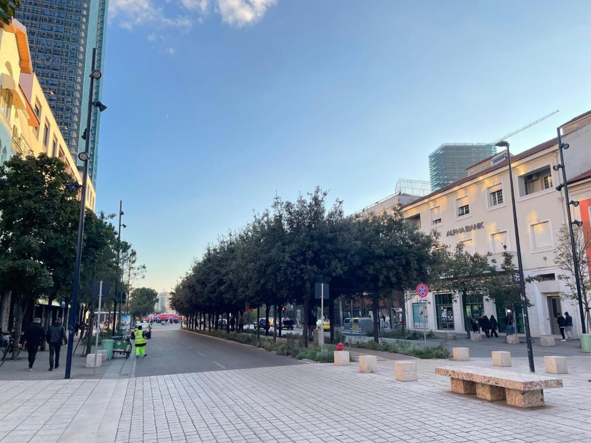 Tirana Inn Hotel Екстериор снимка