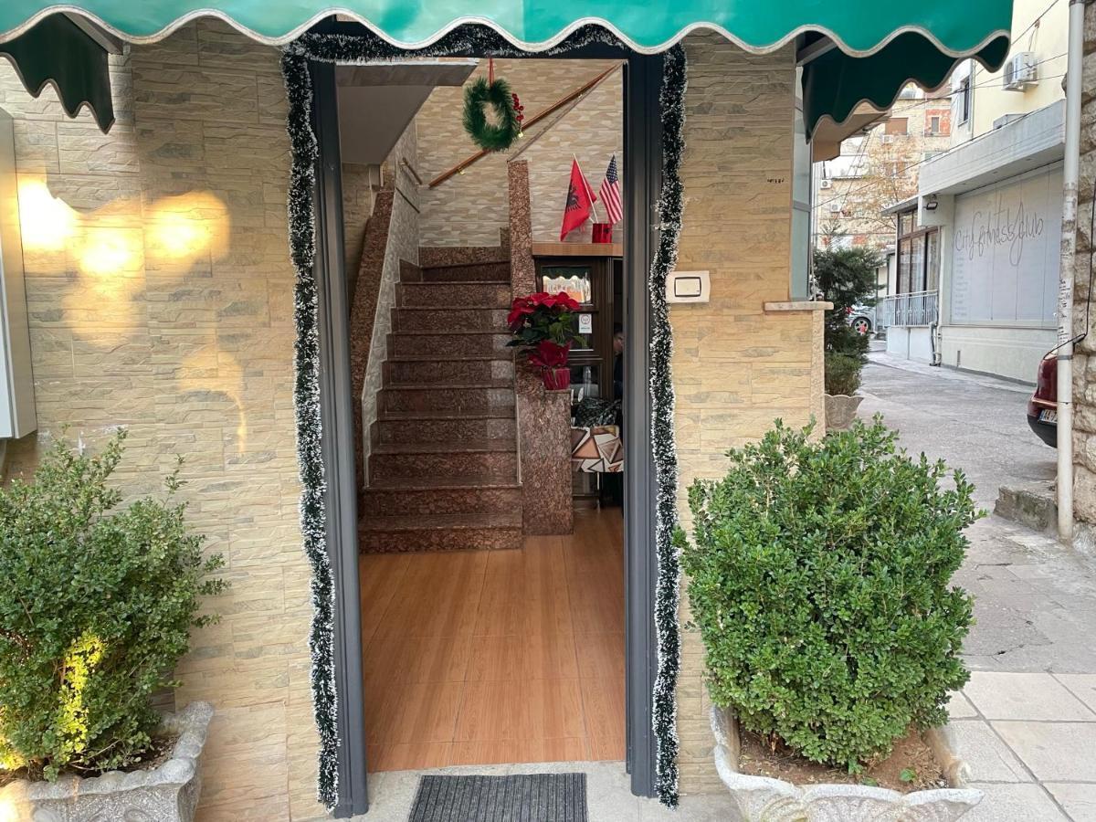 Tirana Inn Hotel Екстериор снимка