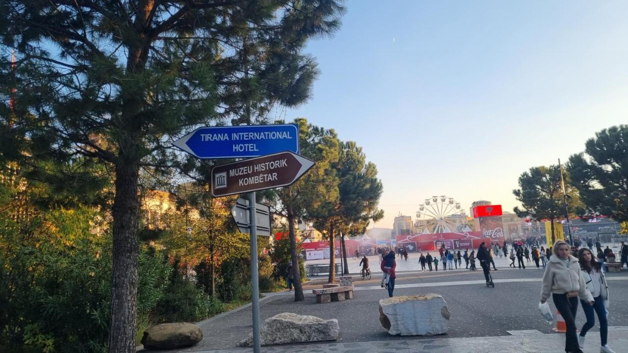 Tirana Inn Hotel Екстериор снимка