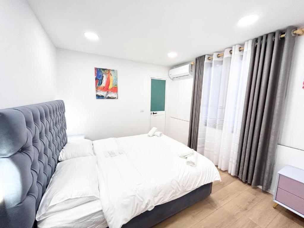 Tirana Inn Hotel Екстериор снимка