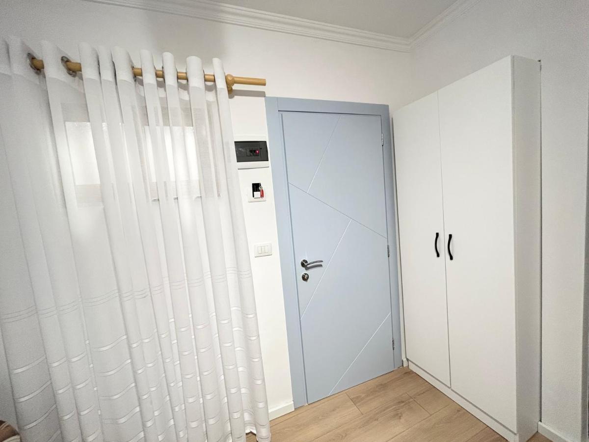 Tirana Inn Hotel Екстериор снимка