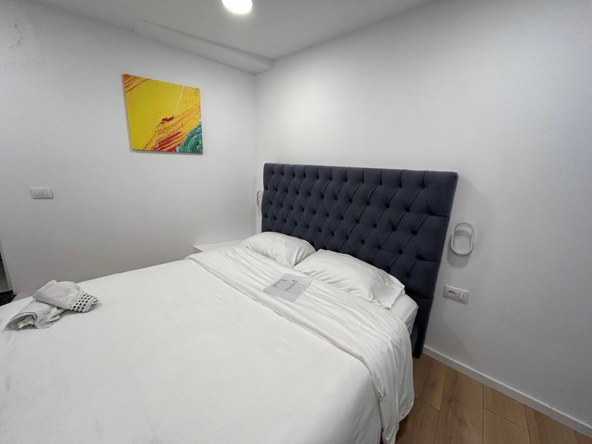Tirana Inn Hotel Екстериор снимка
