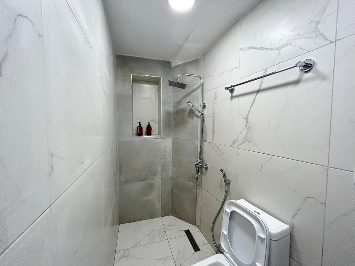 Tirana Inn Hotel Екстериор снимка