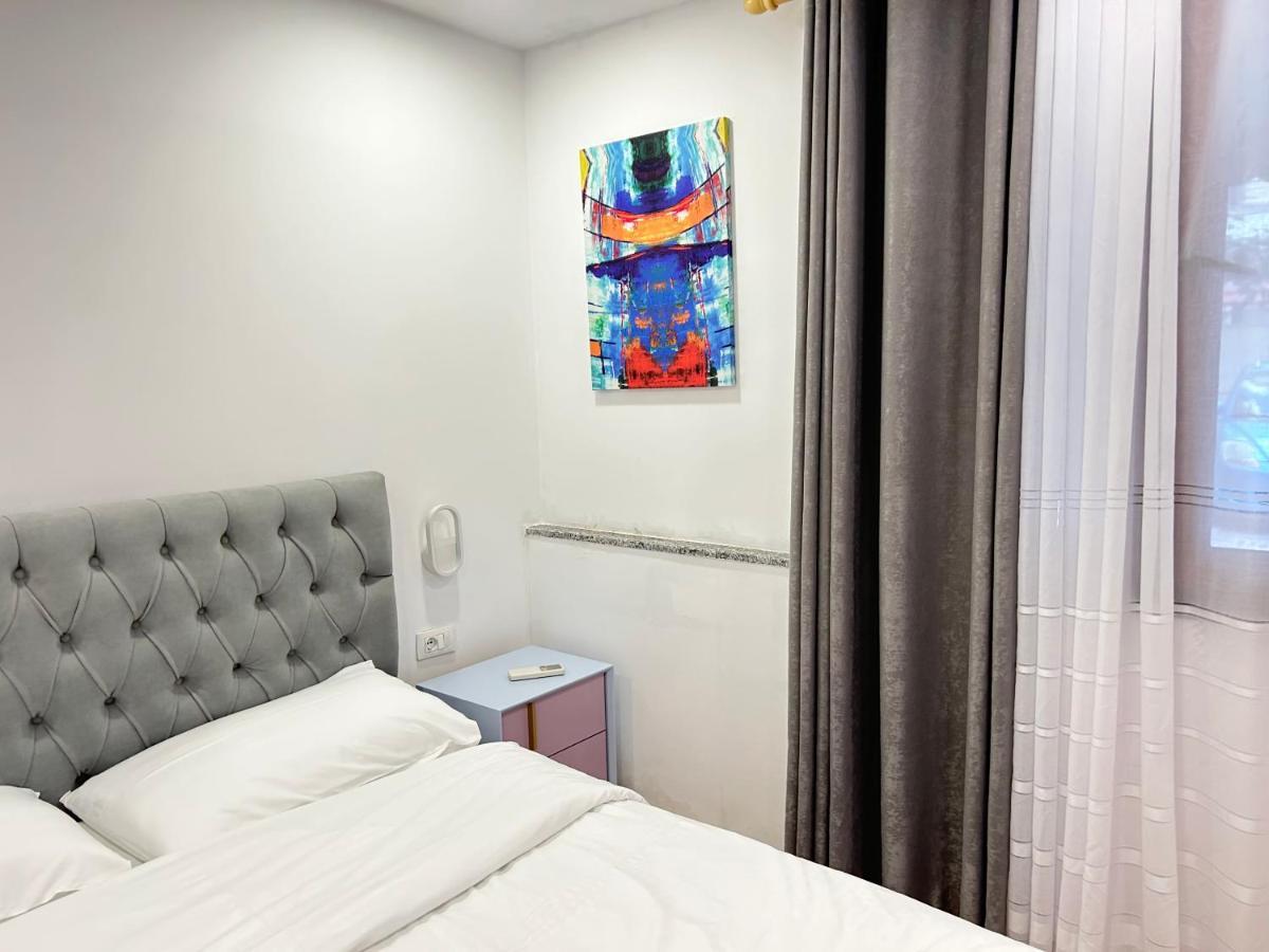 Tirana Inn Hotel Екстериор снимка