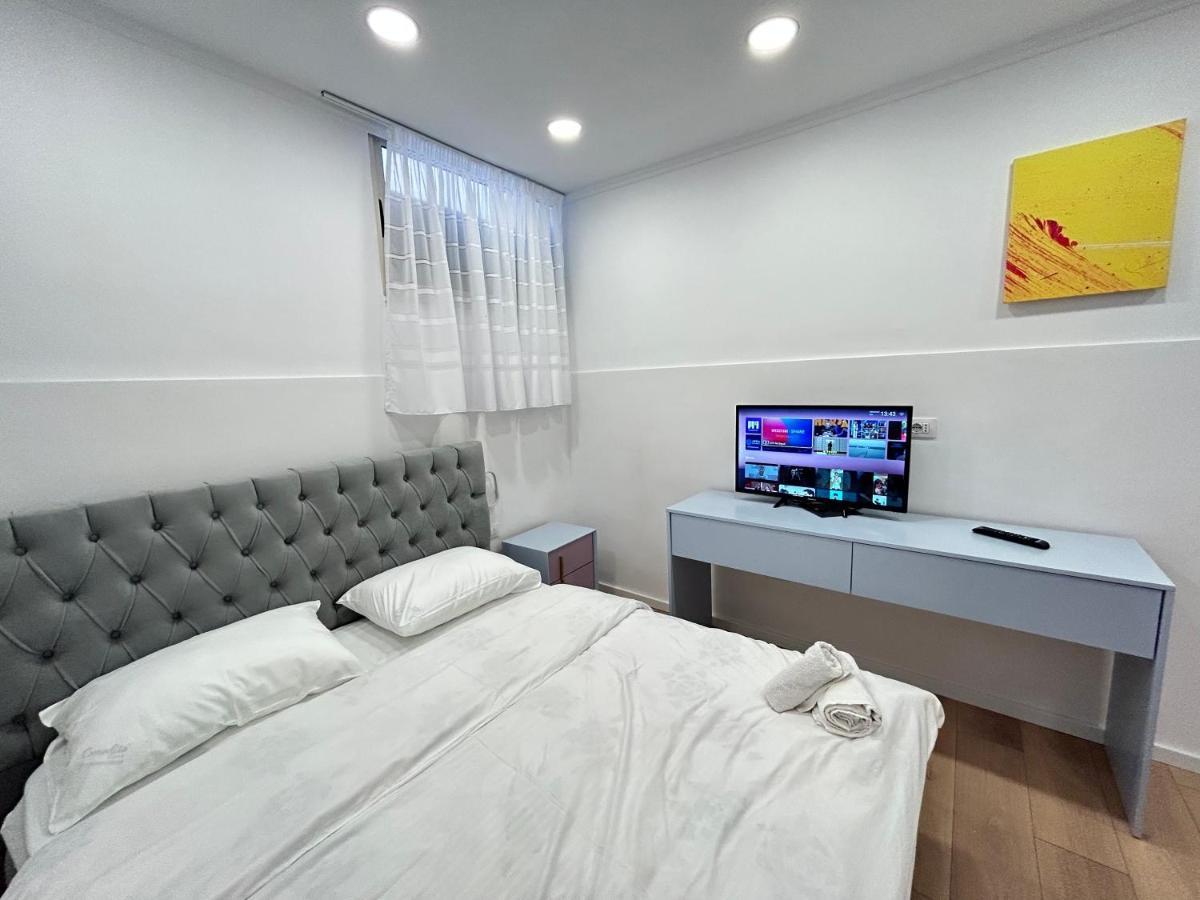 Tirana Inn Hotel Екстериор снимка