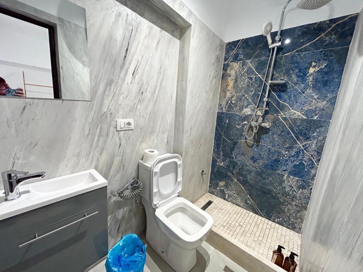 Tirana Inn Hotel Екстериор снимка